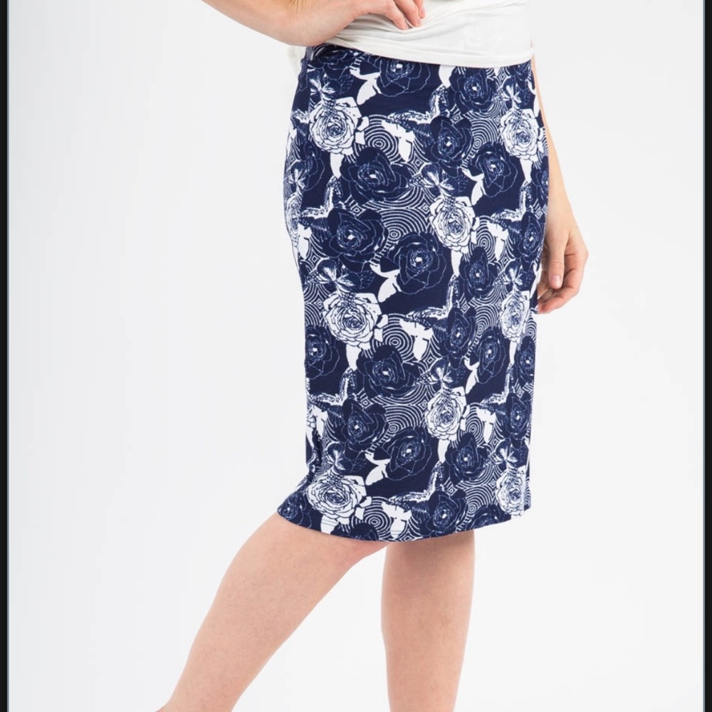 Agnes & Dora pencil skirt